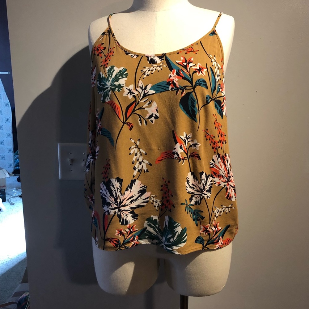 Floral tank